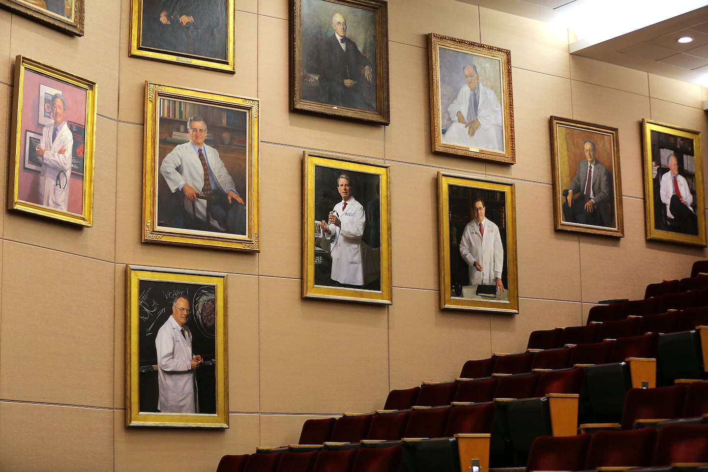 Chairman Message Background